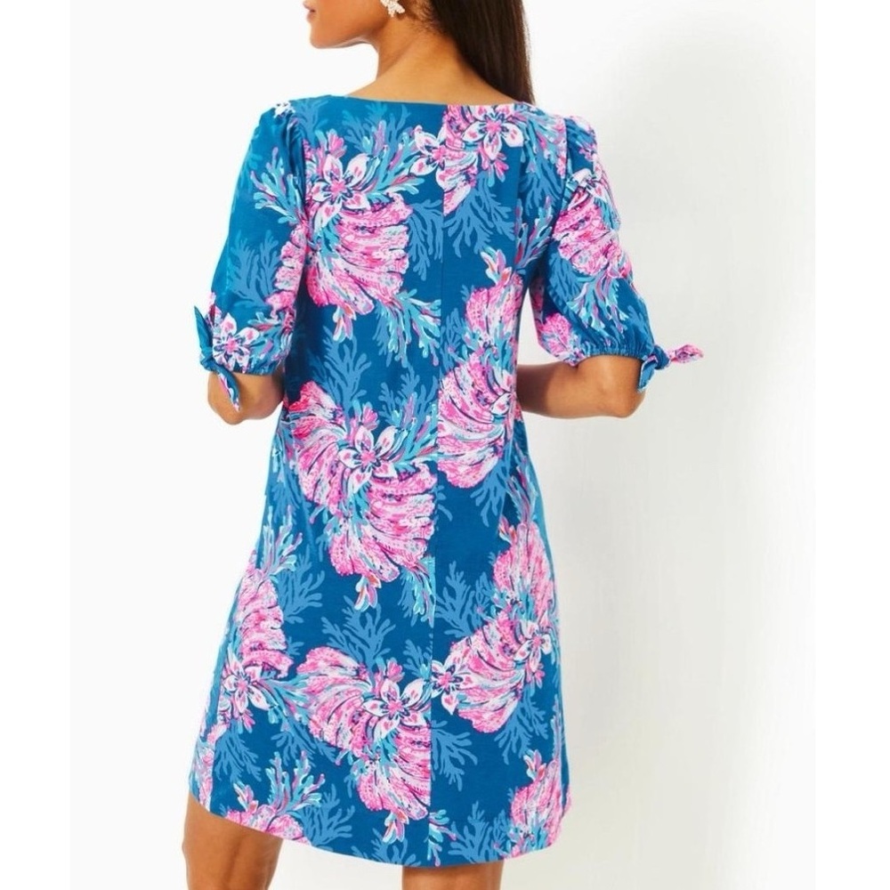 LILLY PULITZER
Easley T-Shirt Dress
Multi For The Fans - Picture 2 of 9
